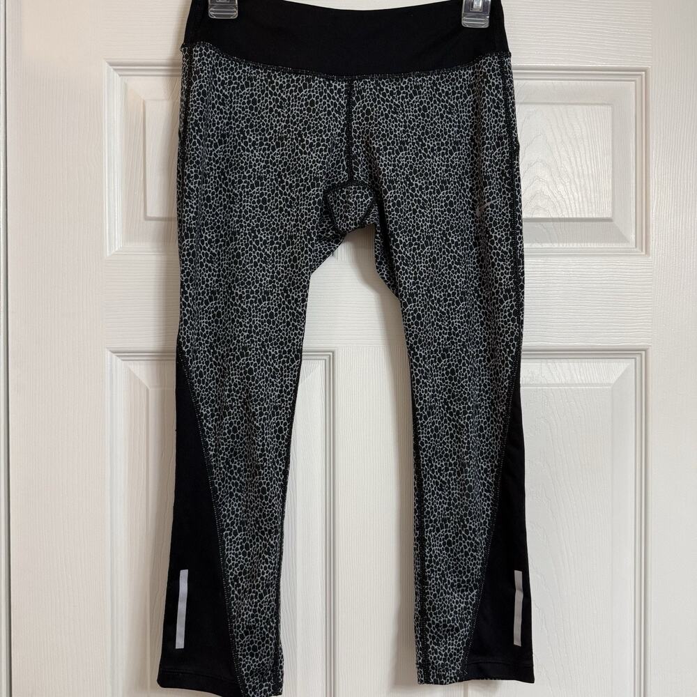 Nike Dri-Fit Black Gray Pebble print running cropped workout tight Size S